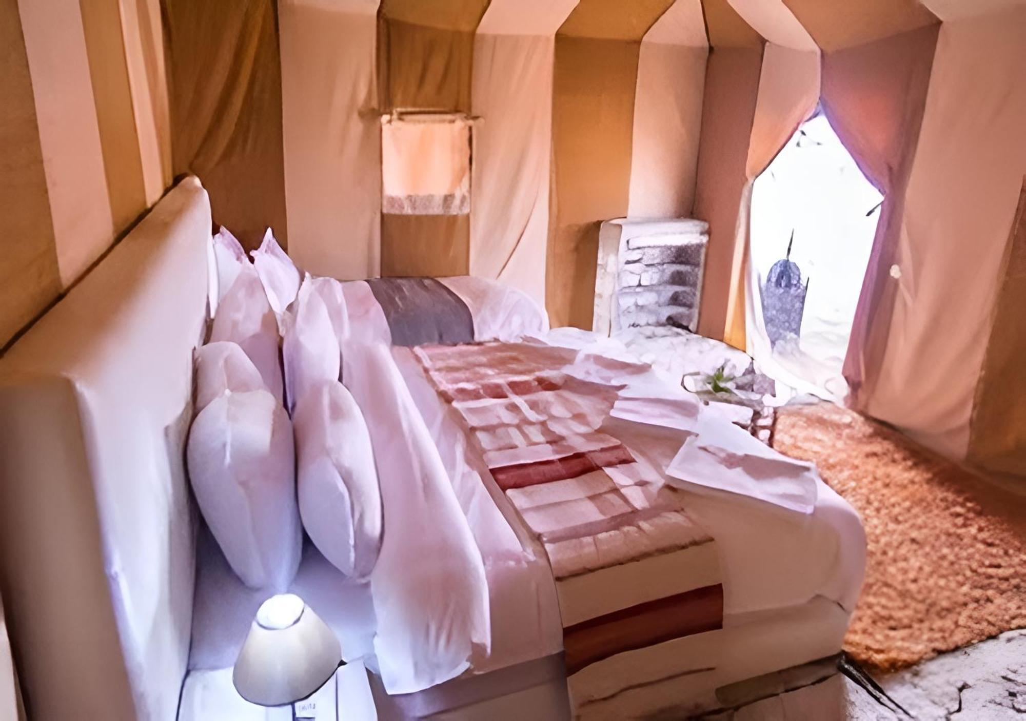 Merzouga Lovely Luxury Camp Eksteriør billede