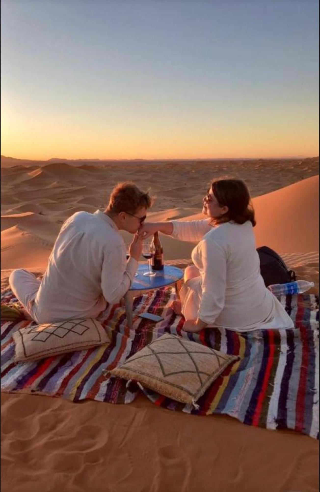 Merzouga Lovely Luxury Camp Eksteriør billede